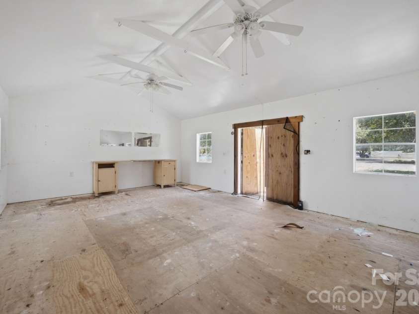 4287 Erby Road, Rock Hill, SC 29730.  MLS# CAR4373903, YatesRealty ID 36106. Interior Shed