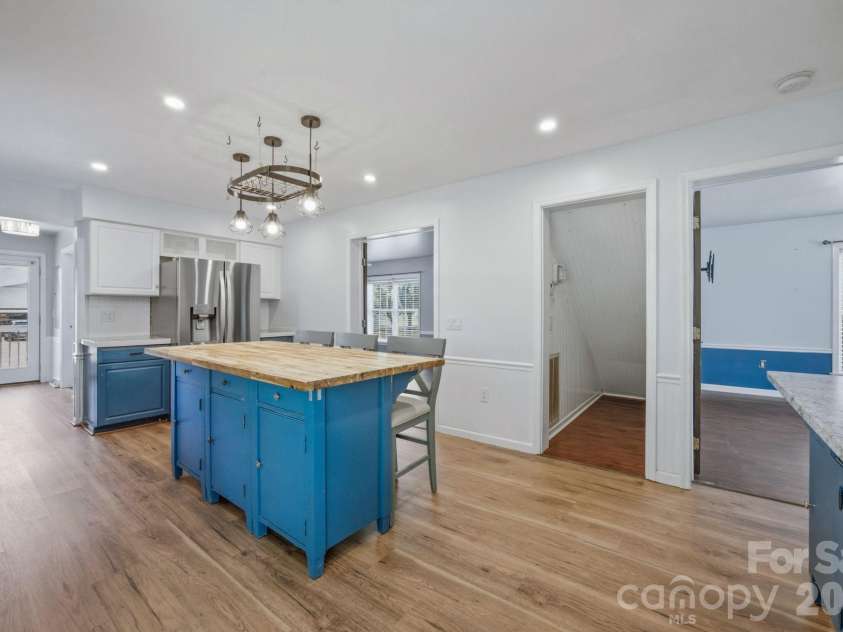 4287 Erby Road, Rock Hill, SC 29730.  MLS# CAR4373903, YatesRealty ID 36106. Kitchen