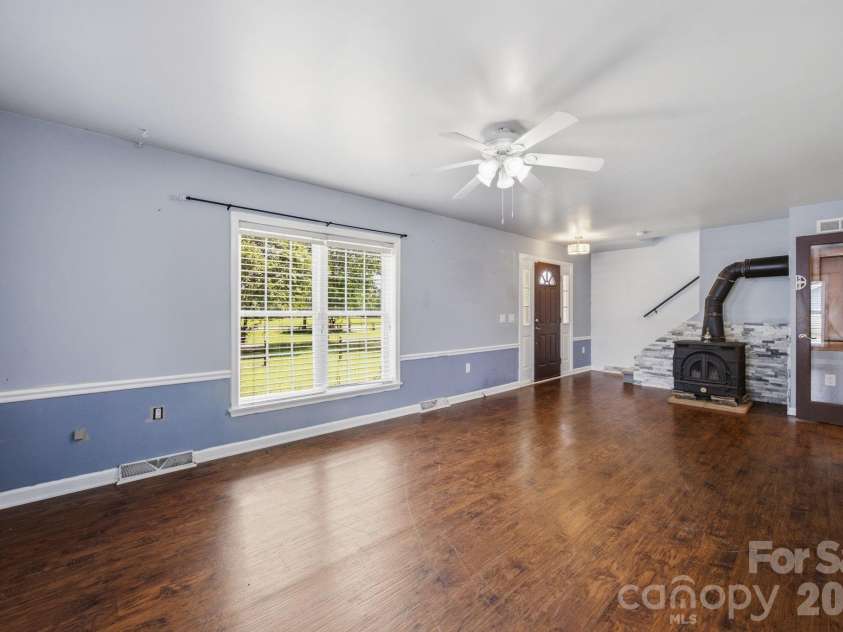 4287 Erby Road, Rock Hill, SC 29730.  MLS# CAR4373903, YatesRealty ID 36106. Living Room