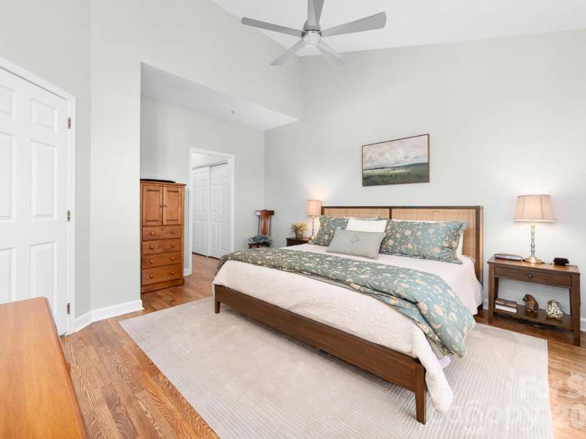 18816 Nautical Drive, Cornelius, NC 28031.  MLS# CAR4392841, YatesRealty ID 36108. 