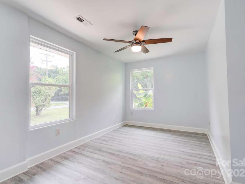 245 College Avenue, Shelby, NC 28152.  MLS# CAR4282988, YatesRealty ID 3611. Bedroom 2