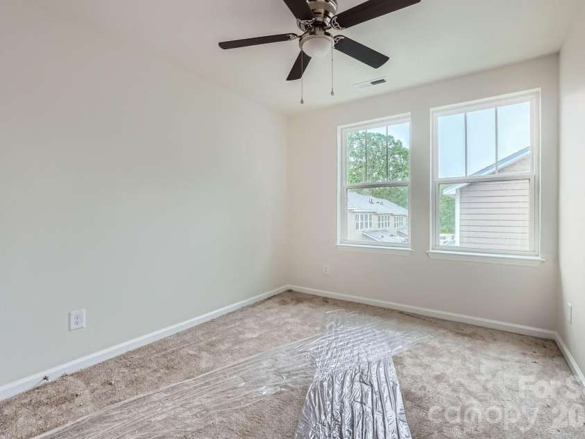 1610 Ct Brooks Circle, Charlotte, NC 28212.  MLS# CAR4401096, YatesRealty ID 36110. 
