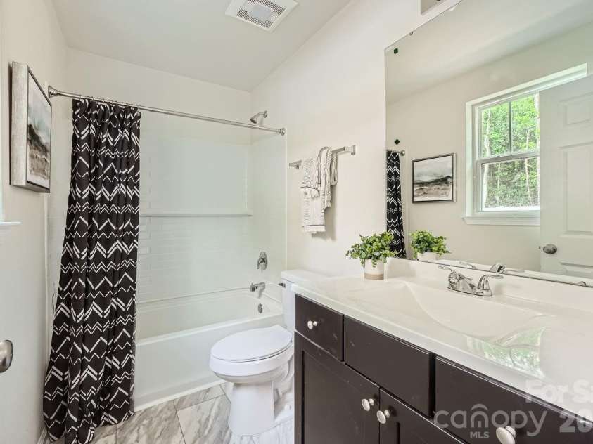1614 Ct Brooks Circle, Charlotte, NC 28212.  MLS# CAR4401098, YatesRealty ID 36111. Representative Photo