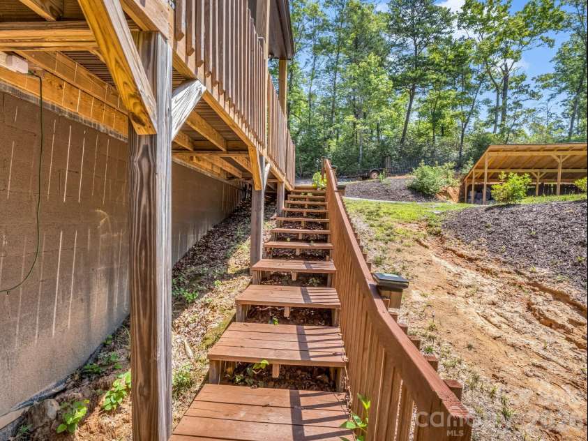180 Mountain Ridge Drive, Lake Lure, NC 28746.  MLS# CAR4399742, YatesRealty ID 36112. 