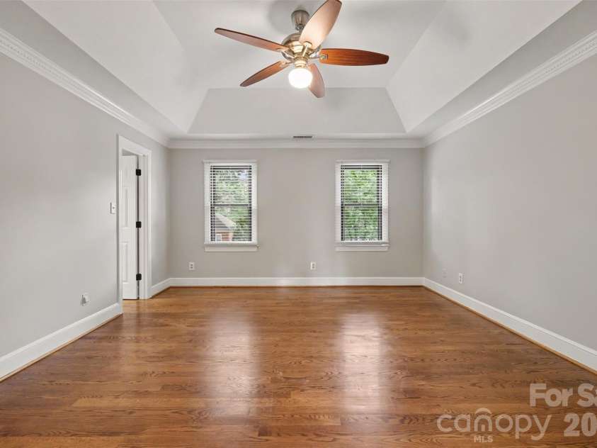 9408 Sardis Glen Drive, Matthews, NC 28105.  MLS# CAR4399691, YatesRealty ID 36115. 