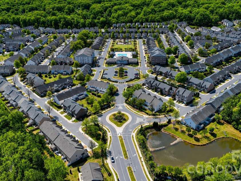 4752 Mount Royal Lane, Charlotte, NC 28210.  MLS# CAR4400092, YatesRealty ID 36117. 