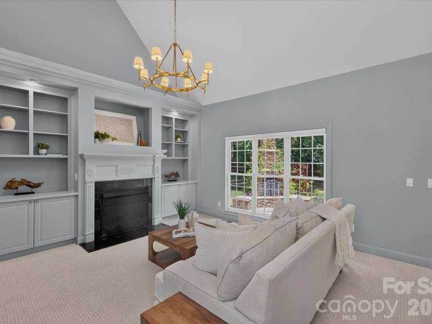 7102 Edenderry Drive, Charlotte, NC 28270.  MLS# CAR4402516, YatesRealty ID 36118. 