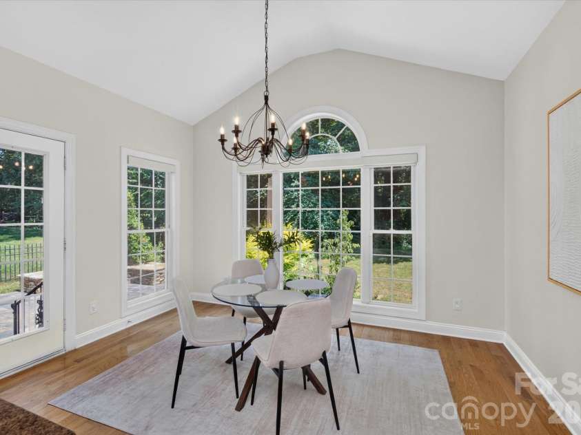 7102 Edenderry Drive, Charlotte, NC 28270.  MLS# CAR4402516, YatesRealty ID 36118. 