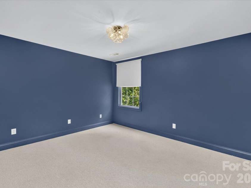 7102 Edenderry Drive, Charlotte, NC 28270.  MLS# CAR4402516, YatesRealty ID 36118. 