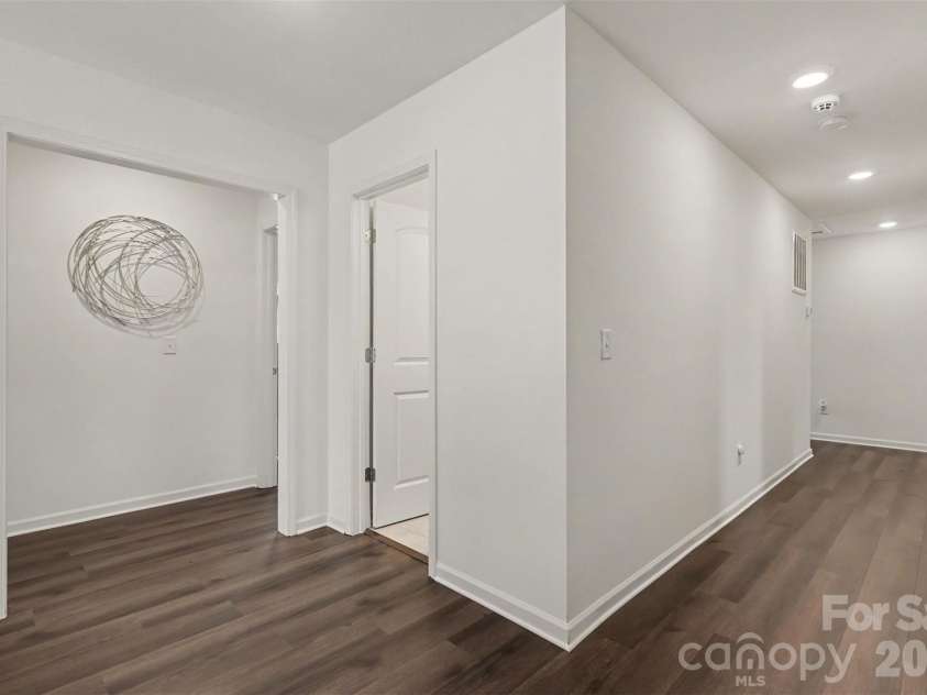 4571 Selhurst Drive, Fort Mill, SC 29707.  MLS# CAR4401865, YatesRealty ID 36119. Hallway
