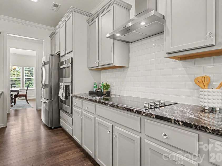 4571 Selhurst Drive, Fort Mill, SC 29707.  MLS# CAR4401865, YatesRealty ID 36119. Kitchen