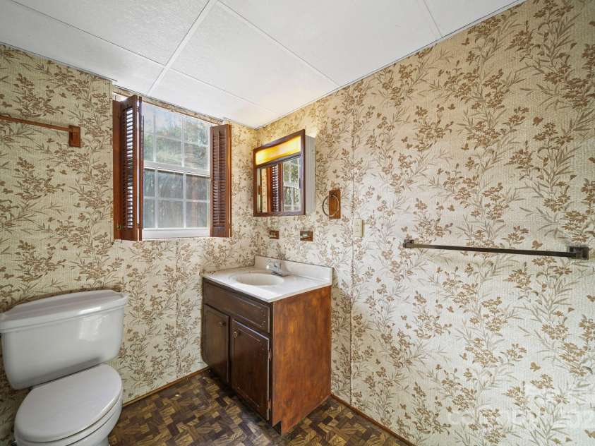 1223 Walker Road, Mount Pleasant, NC 28124.  MLS# CAR4327651, YatesRealty ID 3612. 