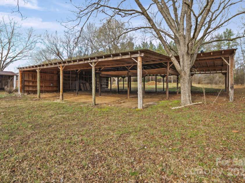 1223 Walker Road, Mount Pleasant, NC 28124.  MLS# CAR4327651, YatesRealty ID 3612. 