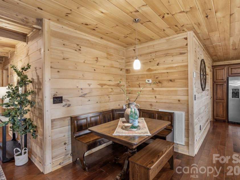 1732 Waters Edge Drive, Granite Falls, NC 28630.  MLS# CAR4387285, YatesRealty ID 36120. 