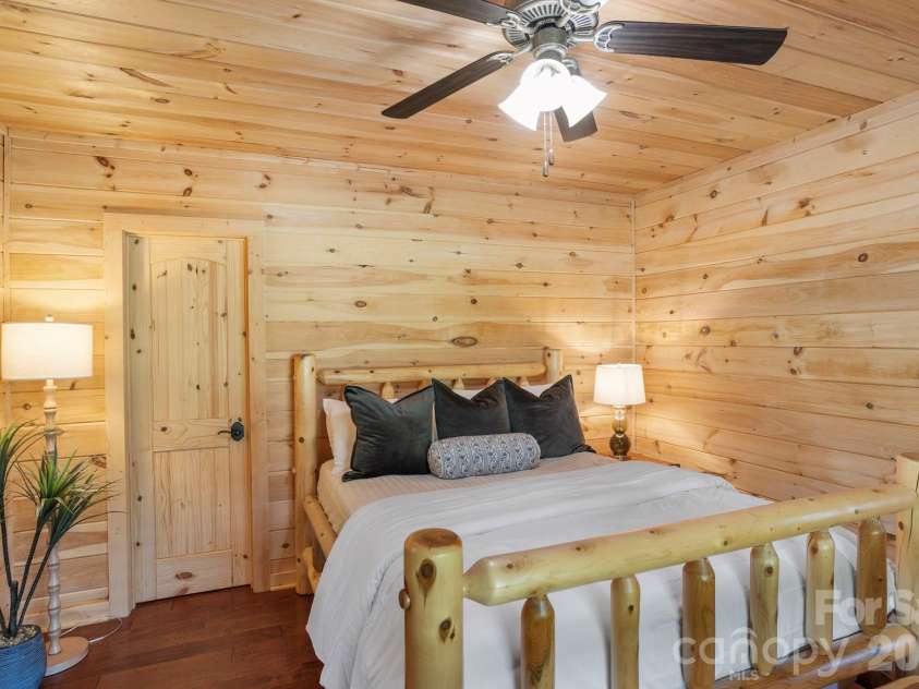 1732 Waters Edge Drive, Granite Falls, NC 28630.  MLS# CAR4387285, YatesRealty ID 36120. 