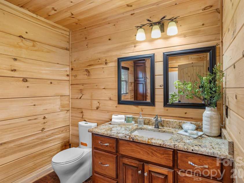 1732 Waters Edge Drive, Granite Falls, NC 28630.  MLS# CAR4387285, YatesRealty ID 36120. 