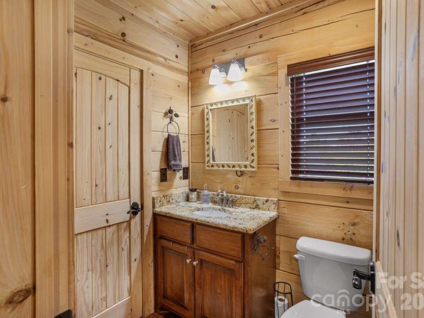 1732 Waters Edge Drive, Granite Falls, NC 28630.  MLS# CAR4387285, YatesRealty ID 36120. 