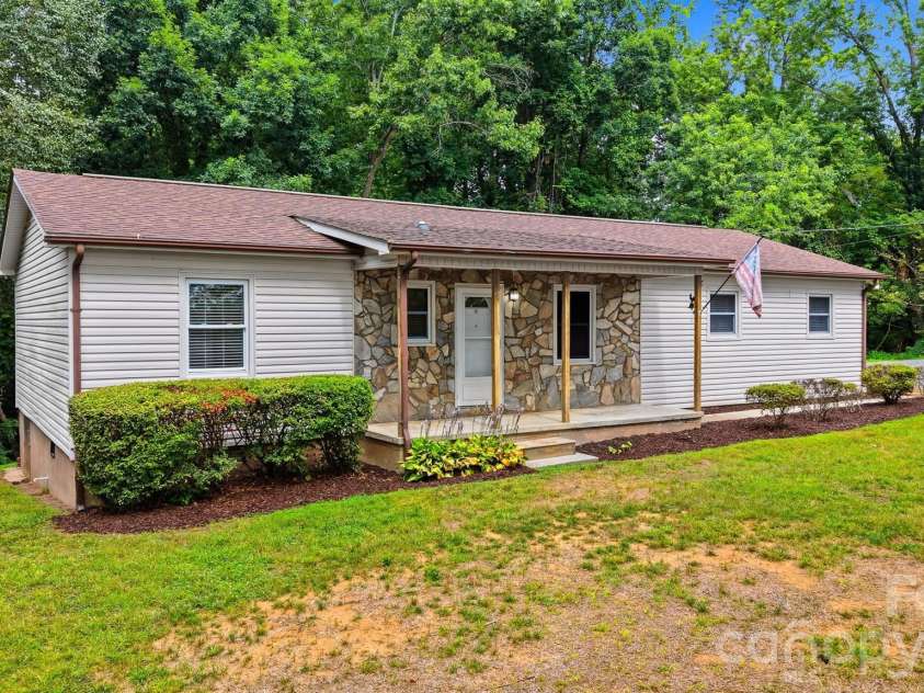 67 Woodlane Street, Granite Falls, NC 28630.  MLS# CAR4402048, YatesRealty ID 36124. 
