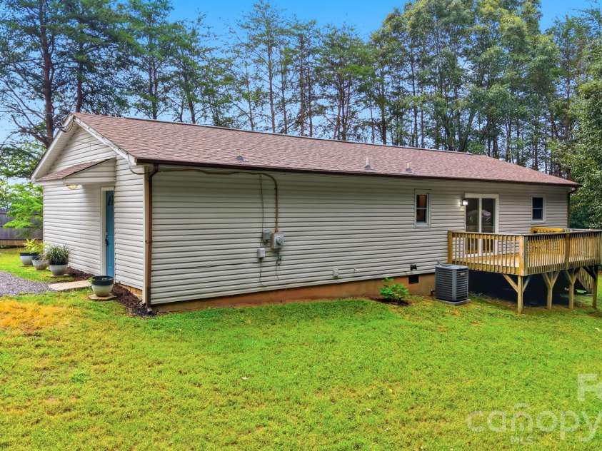 67 Woodlane Street, Granite Falls, NC 28630.  MLS# CAR4402048, YatesRealty ID 36124. 