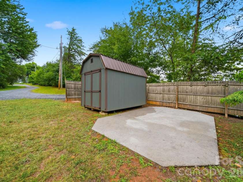 67 Woodlane Street, Granite Falls, NC 28630.  MLS# CAR4402048, YatesRealty ID 36124. 
