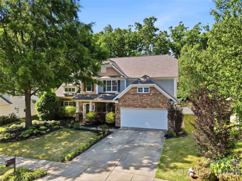5009 Magna Lane, Indian Trail, NC 28079.  MLS# CAR4373848, YatesRealty ID 36125. 
