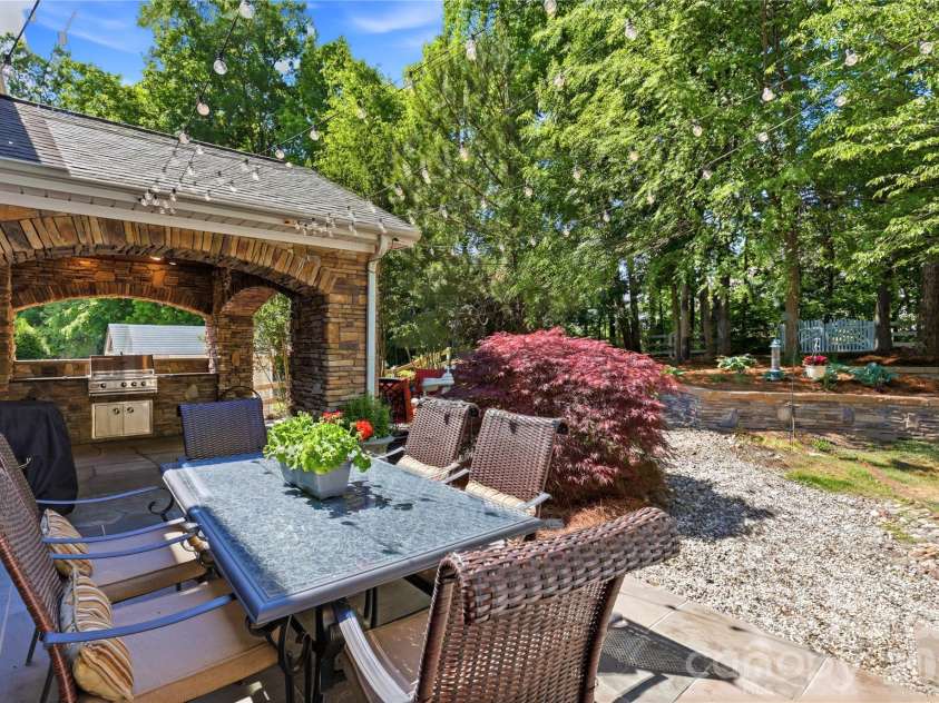 5009 Magna Lane, Indian Trail, NC 28079.  MLS# CAR4373848, YatesRealty ID 36125. 
