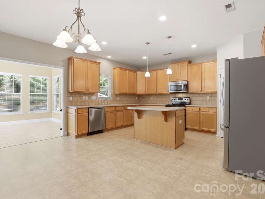 5009 Magna Lane, Indian Trail, NC 28079.  MLS# CAR4373848, YatesRealty ID 36125. 