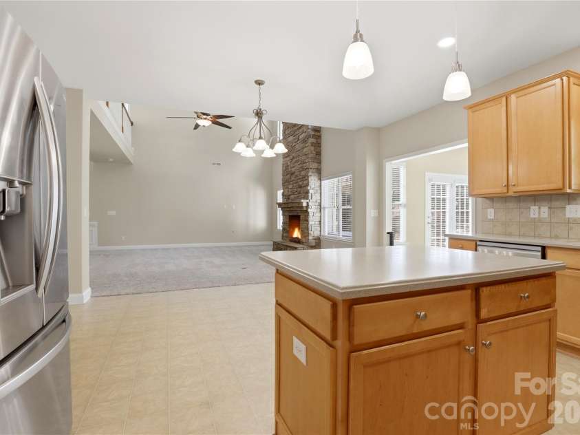 5009 Magna Lane, Indian Trail, NC 28079.  MLS# CAR4373848, YatesRealty ID 36125. 