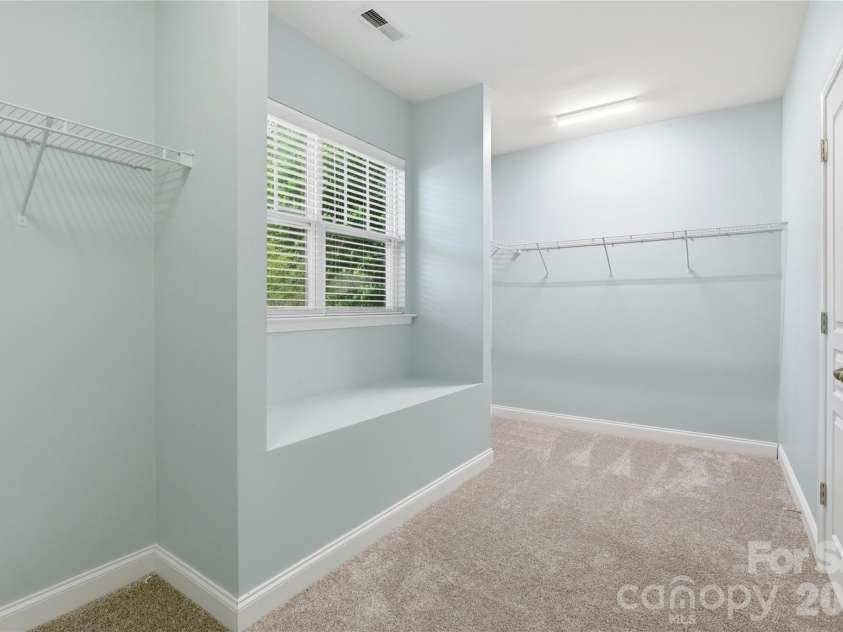 5009 Magna Lane, Indian Trail, NC 28079.  MLS# CAR4373848, YatesRealty ID 36125. 