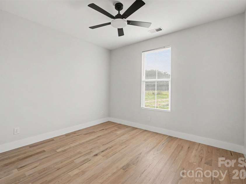 439 Hambright Road, Blacksburg, SC 29702.  MLS# CAR4400562, YatesRealty ID 36127. 