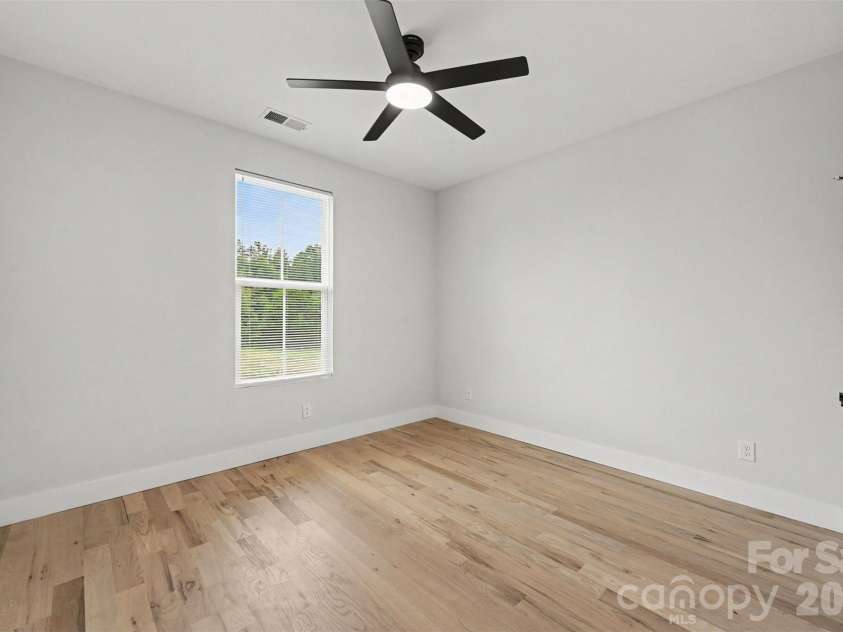439 Hambright Road, Blacksburg, SC 29702.  MLS# CAR4400562, YatesRealty ID 36127. 