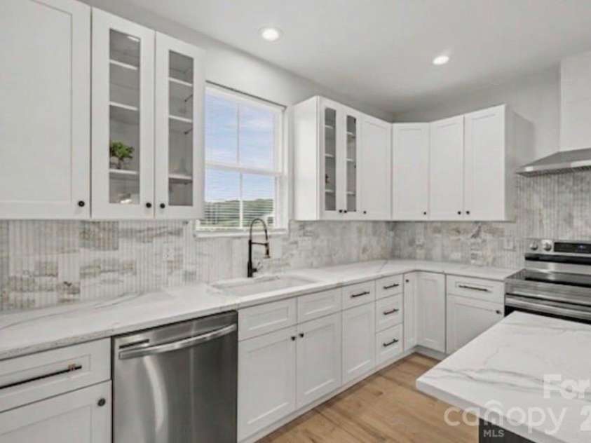 439 Hambright Road, Blacksburg, SC 29702.  MLS# CAR4400562, YatesRealty ID 36127. 