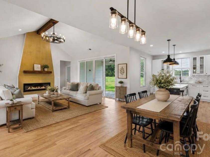 439 Hambright Road, Blacksburg, SC 29702.  MLS# CAR4400562, YatesRealty ID 36127. Virtualy staged
