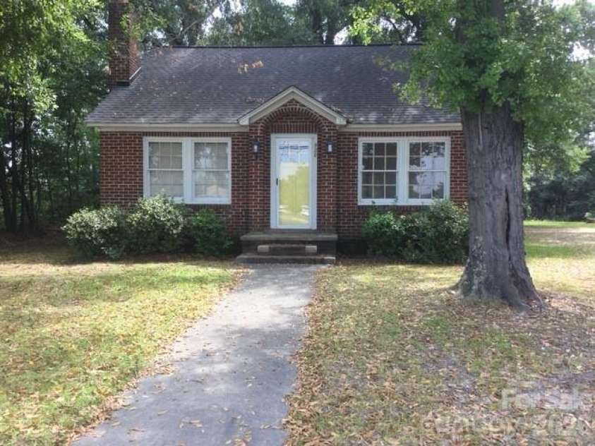 510,516,520 Matson Street, Kershaw, SC 29067.  MLS# CAR4403070, YatesRealty ID 36129. 520