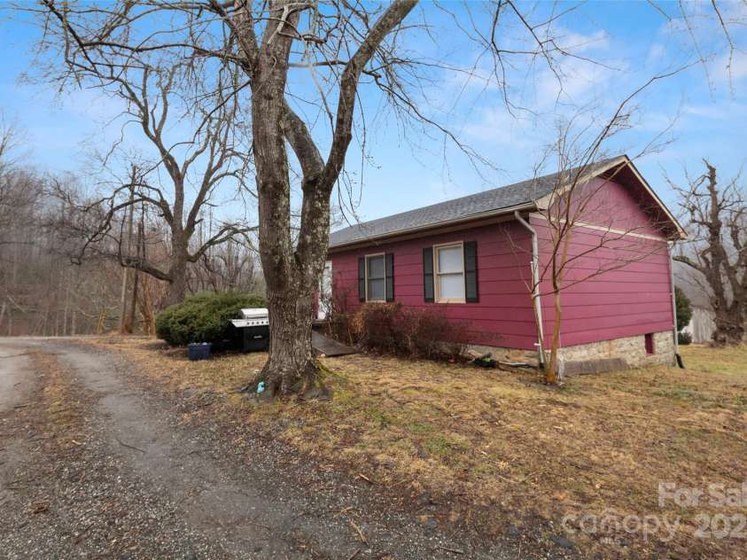 255 & 257 Crescent Street, Saluda, NC 28773.  MLS# CAR4218749, YatesRealty ID 3613. View of 257 Crescent - the Red House
