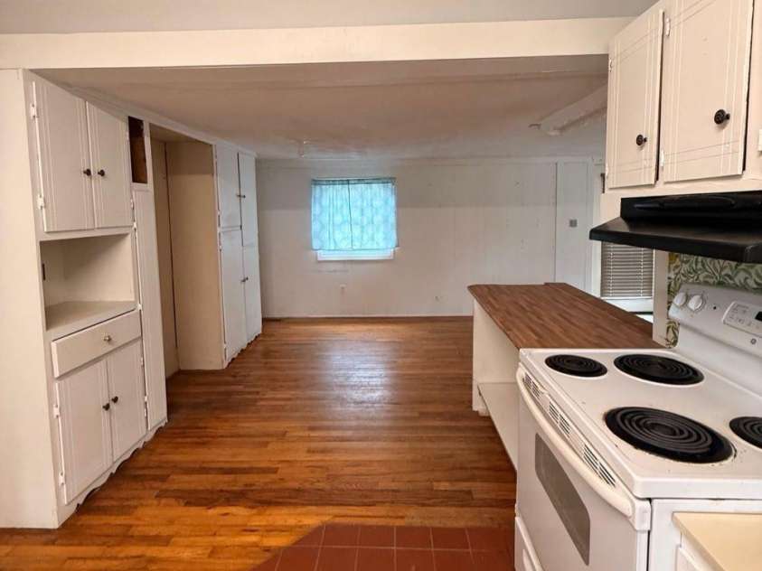 103 Locust Street, Connelly Springs, NC 28612.  MLS# CAR4402728, YatesRealty ID 36130. 