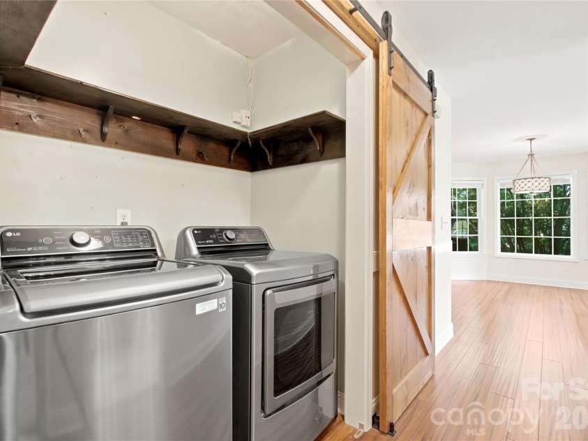 4795 Mountain Run Drive, Lenoir, NC 28645.  MLS# CAR4397442, YatesRealty ID 36133. 