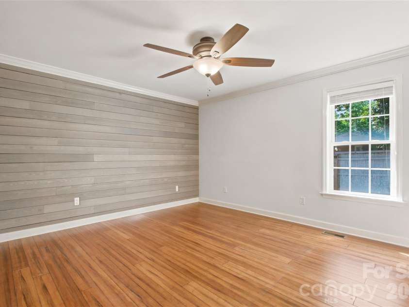 4795 Mountain Run Drive, Lenoir, NC 28645.  MLS# CAR4397442, YatesRealty ID 36133. 