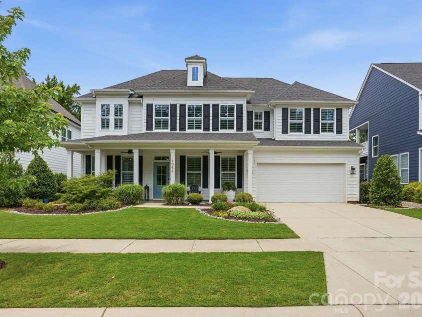 1086 Weir Court, Fort Mill, SC 29708.  MLS# CAR4395947, YatesRealty ID 36136. 