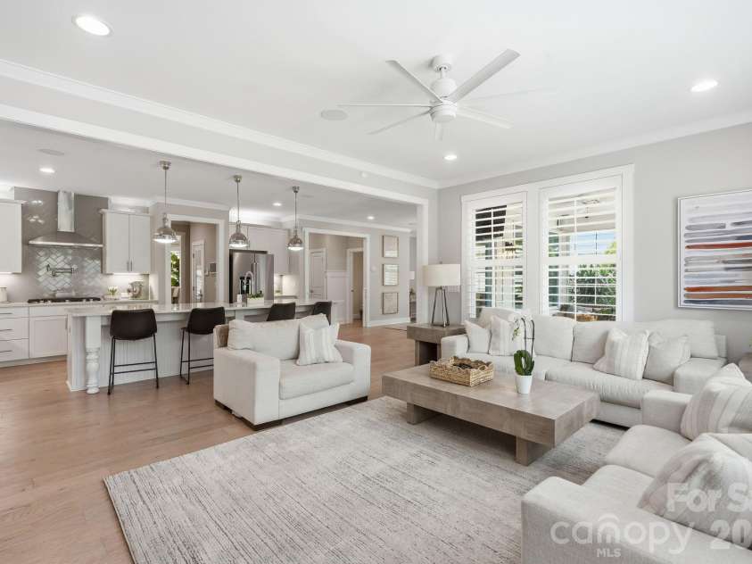 1086 Weir Court, Fort Mill, SC 29708.  MLS# CAR4395947, YatesRealty ID 36136. 