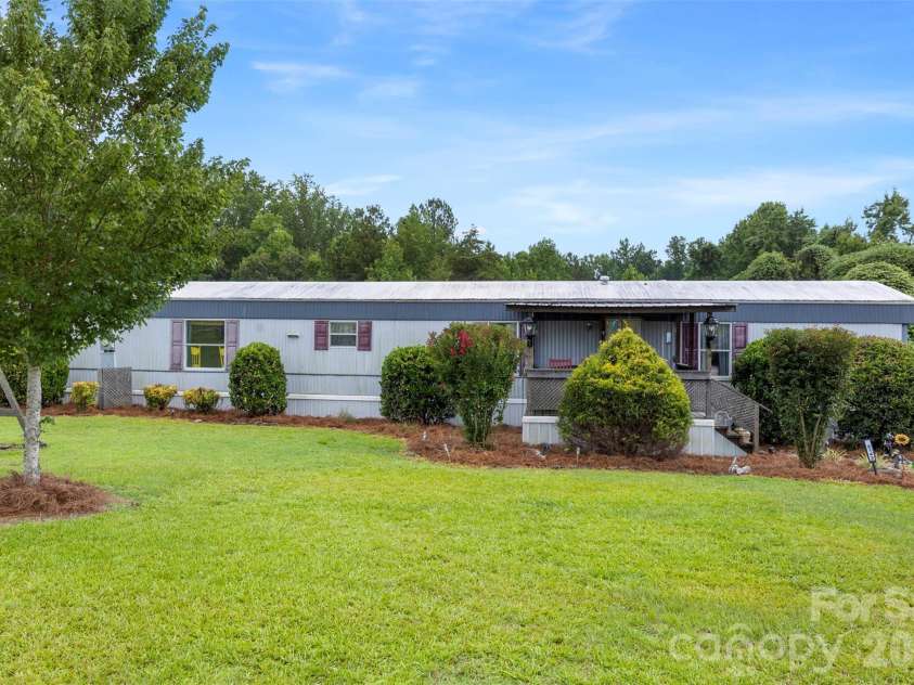 2143 Templeton Road, Clover, SC 29710.  MLS# CAR4398343, YatesRealty ID 36137. 