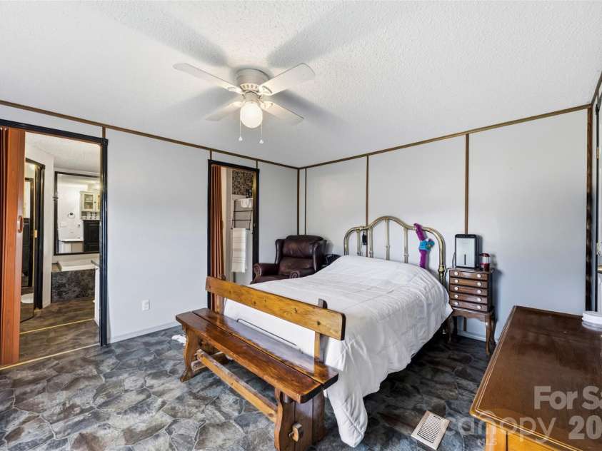 2143 Templeton Road, Clover, SC 29710.  MLS# CAR4398343, YatesRealty ID 36137. 