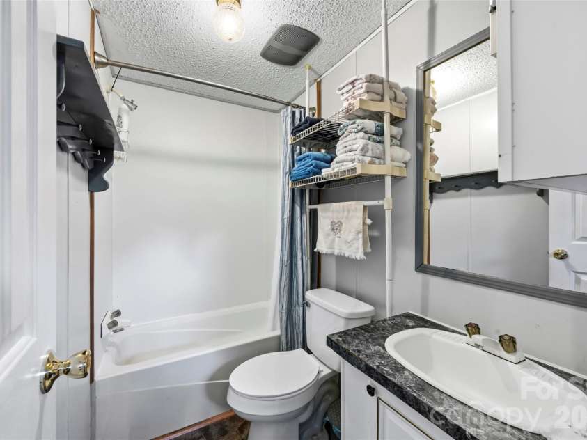 2143 Templeton Road, Clover, SC 29710.  MLS# CAR4398343, YatesRealty ID 36137. 