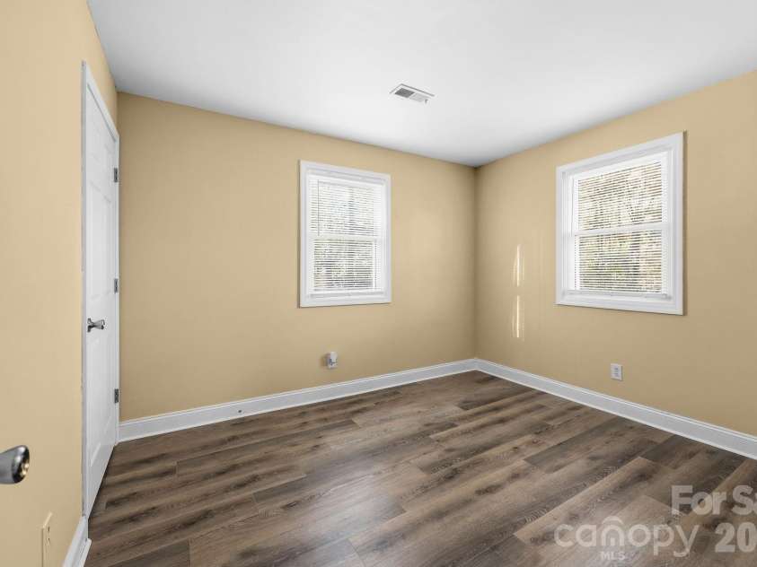 3618 Waterloo Drive, Harrisburg, NC 28075.  MLS# CAR4316591, YatesRealty ID 3614. 