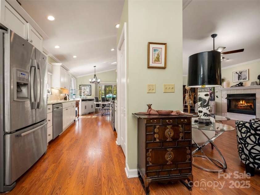 949 Kanuga Road, Hendersonville, NC 28739.  MLS# CAR4312673, YatesRealty ID 3614. 