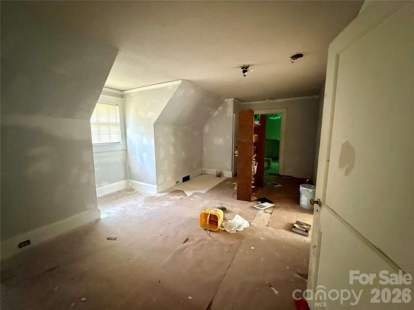1400 Central Drive, Kannapolis, NC 28083.  MLS# CAR4400928, YatesRealty ID 36140. 