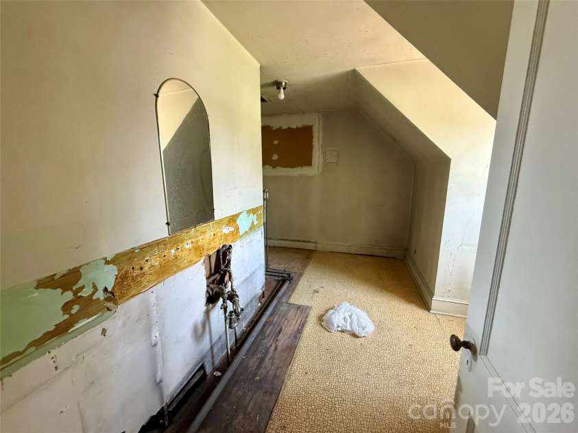 1400 Central Drive, Kannapolis, NC 28083.  MLS# CAR4400928, YatesRealty ID 36140. 