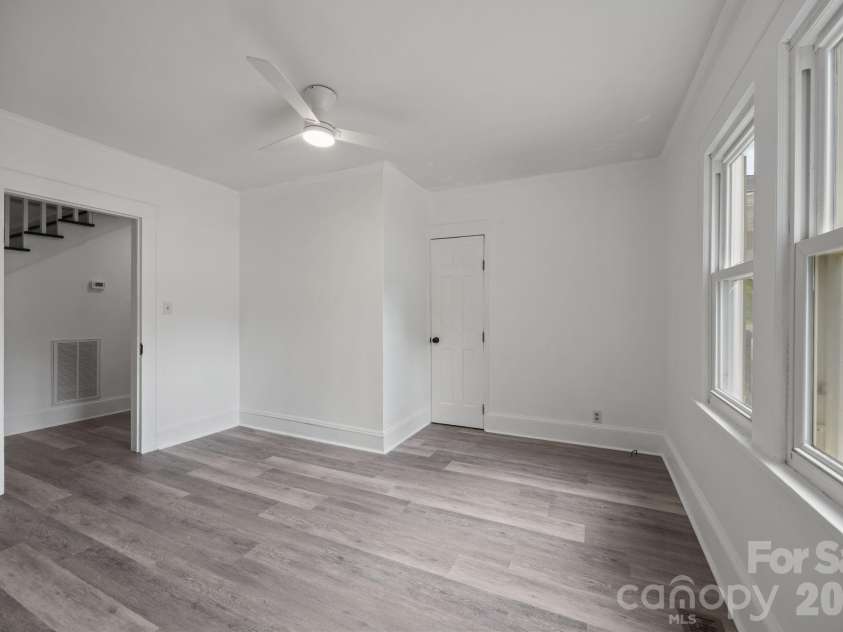 2407 Main Street, Kannapolis, NC 28081.  MLS# CAR4400941, YatesRealty ID 36141. 