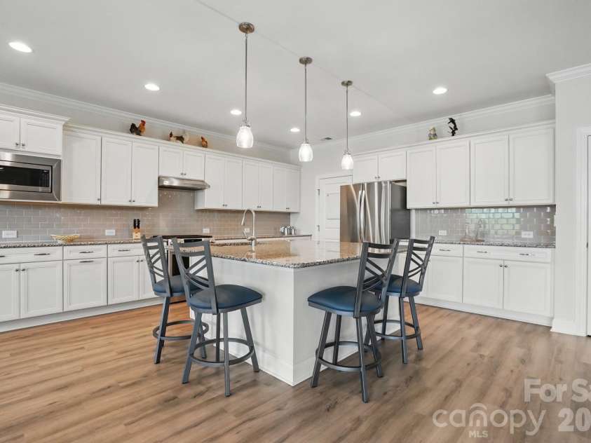 5247 Looking Glass Trail, Denver, NC 28037.  MLS# CAR4399155, YatesRealty ID 36142. 