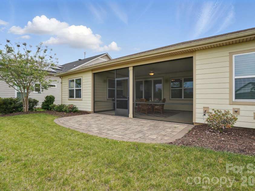 5247 Looking Glass Trail, Denver, NC 28037.  MLS# CAR4399155, YatesRealty ID 36142. 